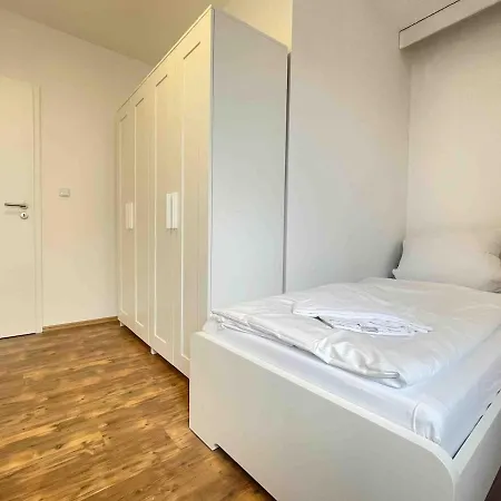 Sad252 Geraeumig Eingerichtete Monteurwohnung Lejlighed *