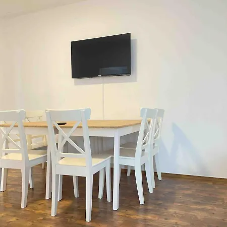 Sad252 Geraeumig Eingerichtete Monteurwohnung *