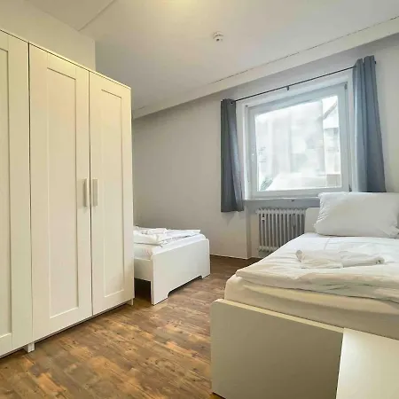 Sad252 Geraeumig Eingerichtete Monteurwohnung Daire Schwandorf in Bayern